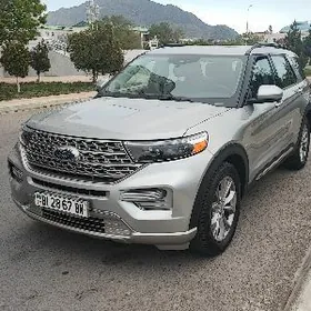 Ford Explorer 2024