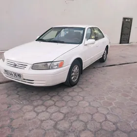 Toyota Camry 1998