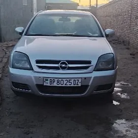 Opel Vectra 2004