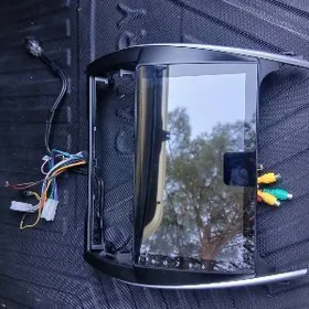 Androit tv camry 12.14