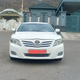 Toyota Camry 2010
