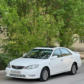 Toyota Camry 2005