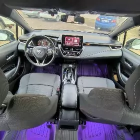 Toyota Corolla Hatchback 2022