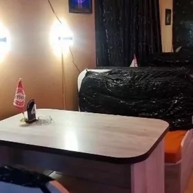 мебельный стол стул