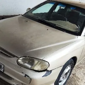 Kia Carens 1998