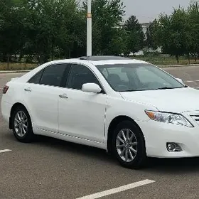 Toyota Camry 2010