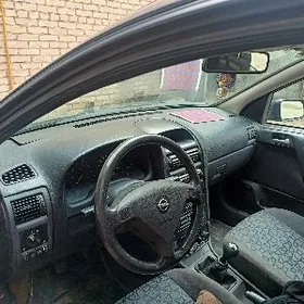 Opel Astra 1999