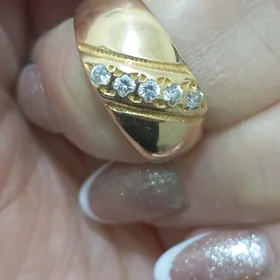 ювелирные изделия