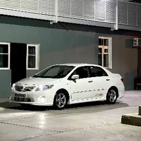 Toyota Corolla 2013
