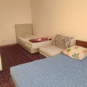 Arenda komnot Mir 8 2 nji etaj