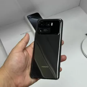 MI 11 Ultra 12/256gb
