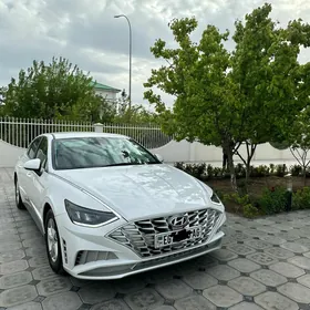 Hyundai Sonata 2021