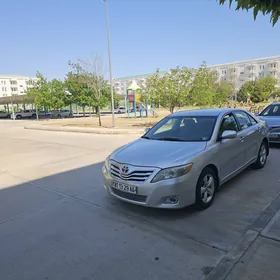 Toyota Camry 2010