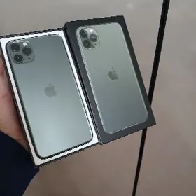 IPHONE 11 PRO MAX 79