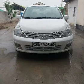 Nissan Versa 2023