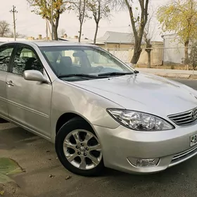 Toyota Camry 2005