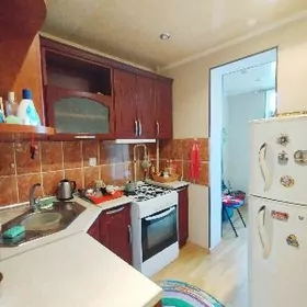 4mkr, 2 etaj, 1kom, panel