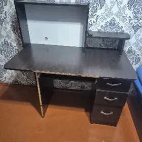 кампютерный стол