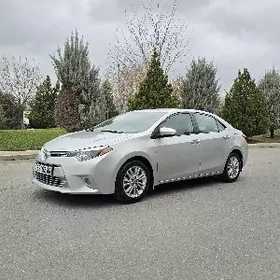 Toyota Corolla 2015