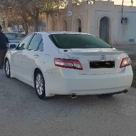 Иш гозлейан. Ищу работу.