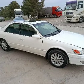 Toyota Camry 1999