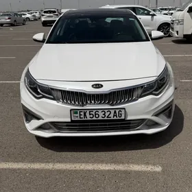 Kia Optima 2020