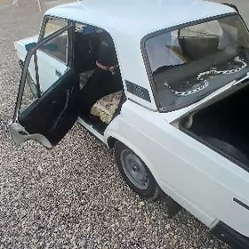 Lada 2107 2004