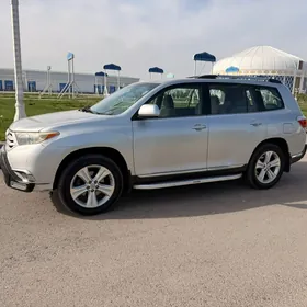 Toyota Highlander 2011