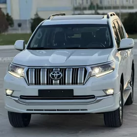 Toyota Land Cruiser Prado 2022