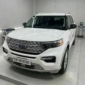 Ford Explorer 2022