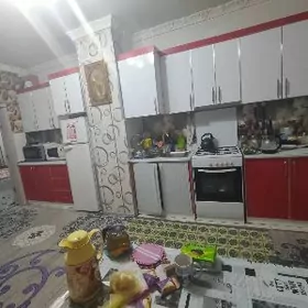 МИР 2 3-КОМН 3-ЭТ