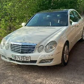 Mercedes-Benz E350 2008