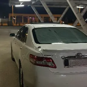 Toyota Camry 2010