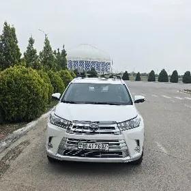 Toyota Highlander 2019