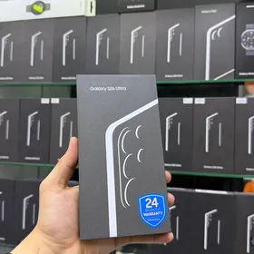 Samsung S26 Ultra. 12/256gb