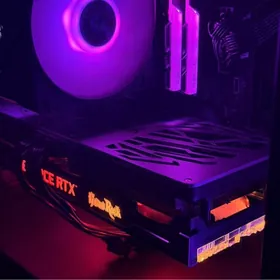 Продавец девушка