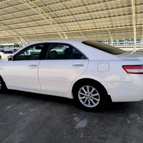 Toyota Camry 2010