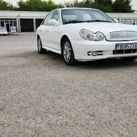 Hyundai Sonata 2003