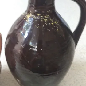 глиняный кувшин