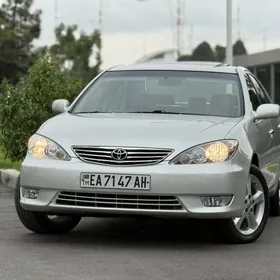 Toyota Camry 2005