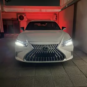 Lexus ES 350 2025