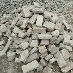 кирпич kirpiç