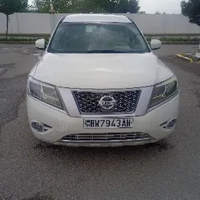 Nissan Pathfinder 2013