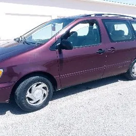 Toyota Sienna 2000