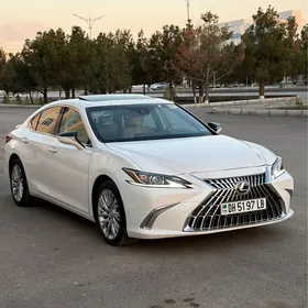 Lexus ES 250 2021