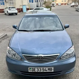 Toyota Camry 2003