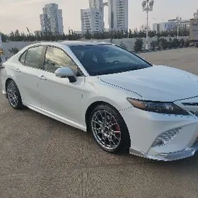 Toyota Camry 2023