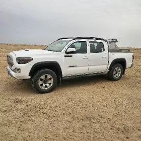 Toyota Tacoma 2021