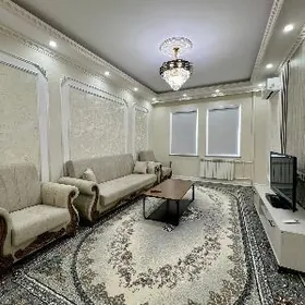 Mir 7/3 4komnat Ýewro remontly