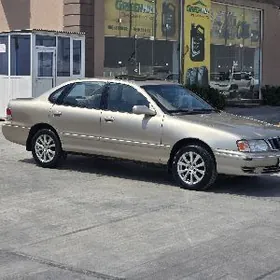 Toyota Avalon 1996